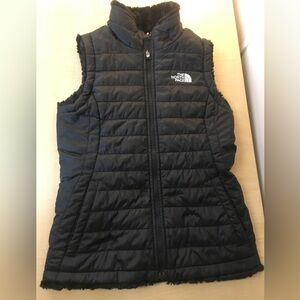 Girls North-face Black Reversible Vest